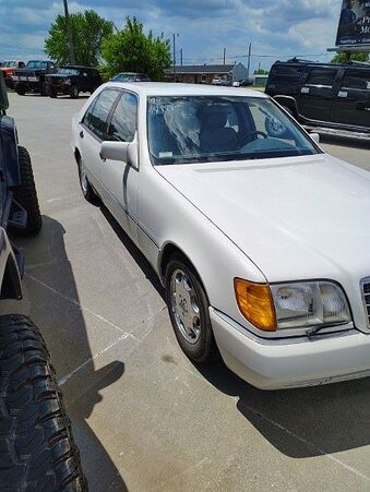 1994 Mercedes-Benz S-Class