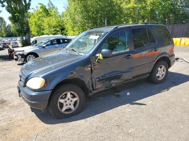 Mercedes-Benz M-Class