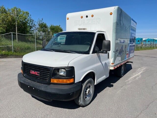 GMC Savana