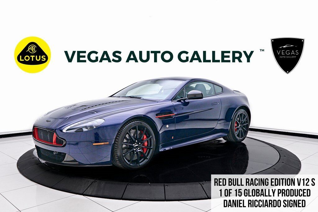 Aston Martin V12 Vantage