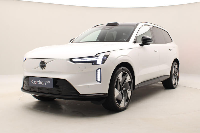 2025 Volvo V60