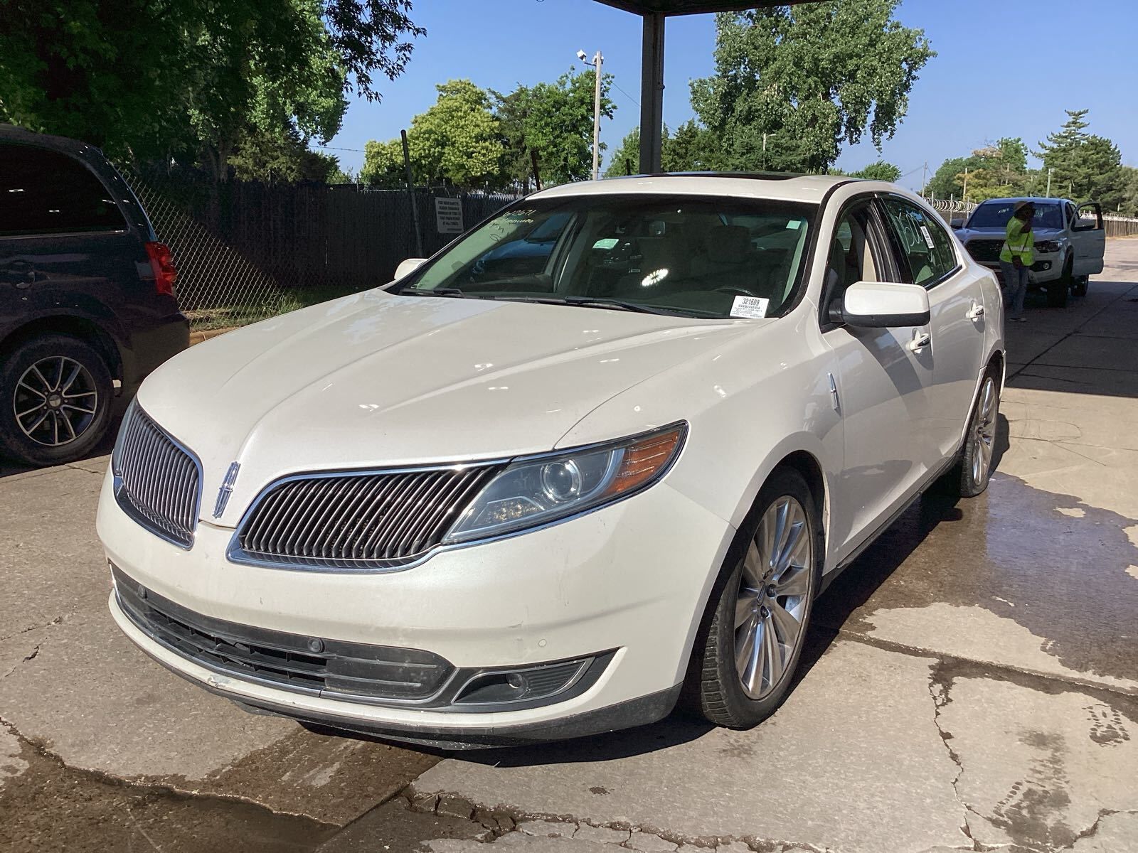 Lincoln MKS