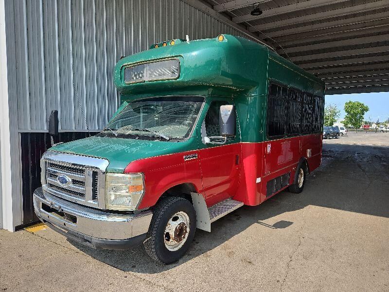 Ford E-450