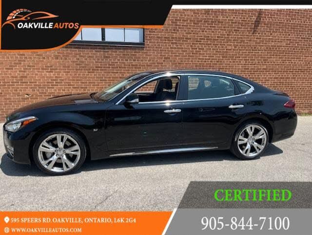 Infiniti Q70L