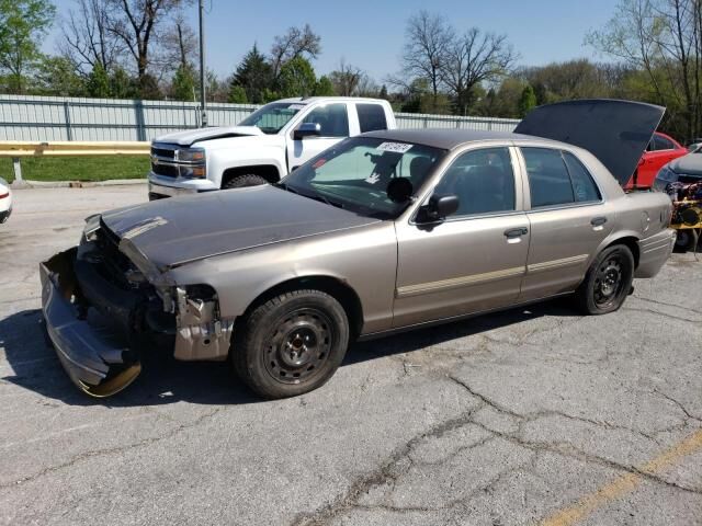 Ford Crown Victoria