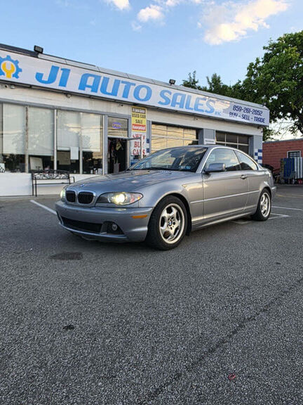 BMW 330i