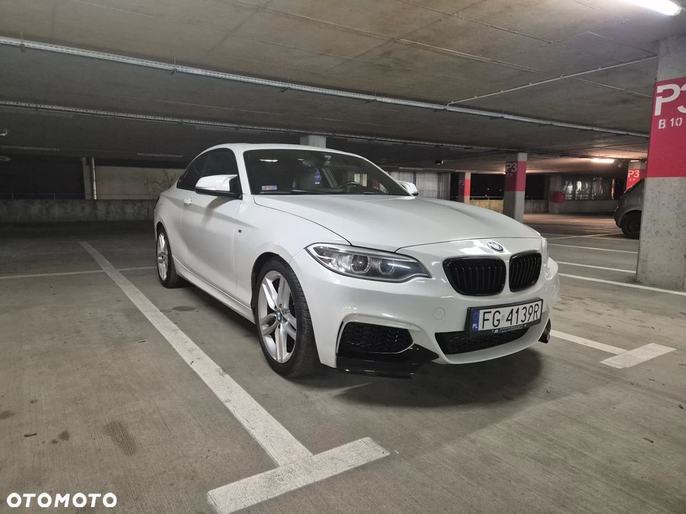 BMW 228i