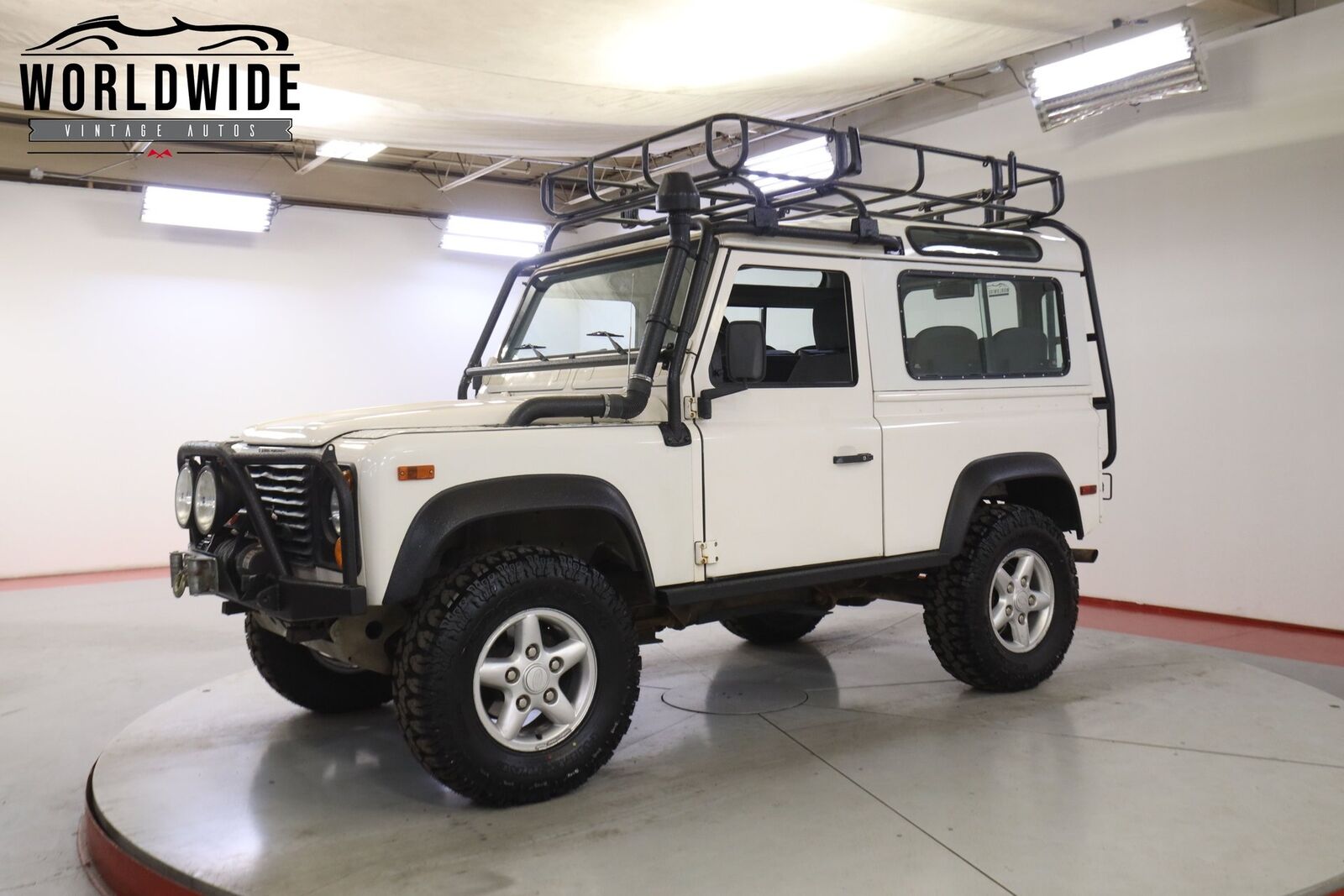 Land Rover Defender