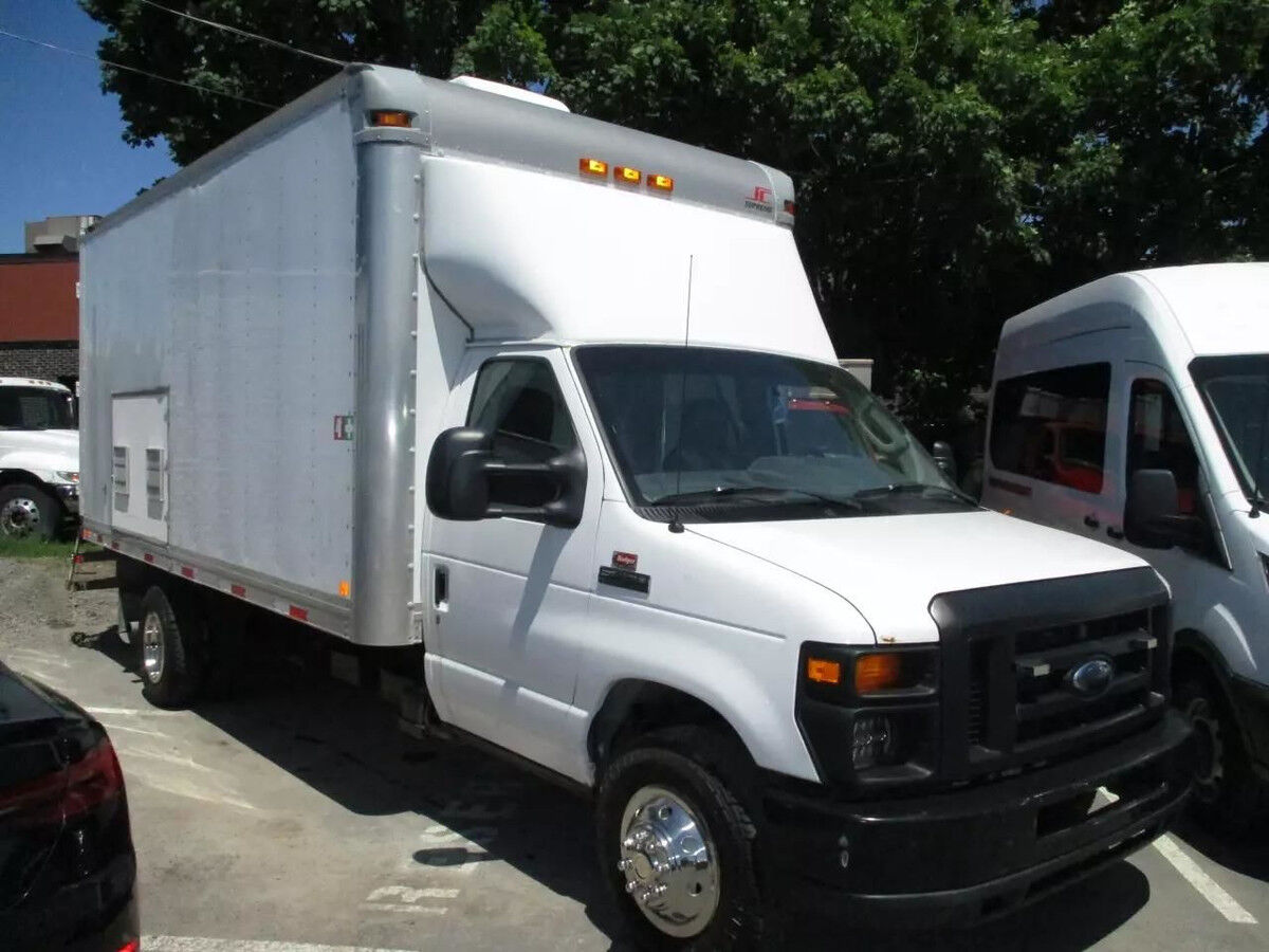 Ford E-450
