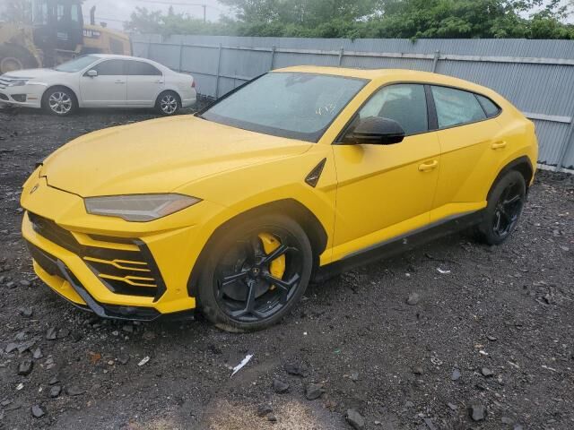 2019 LAMBORGHINI URUS