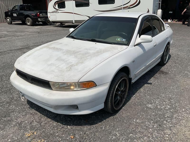 Mitsubishi Galant