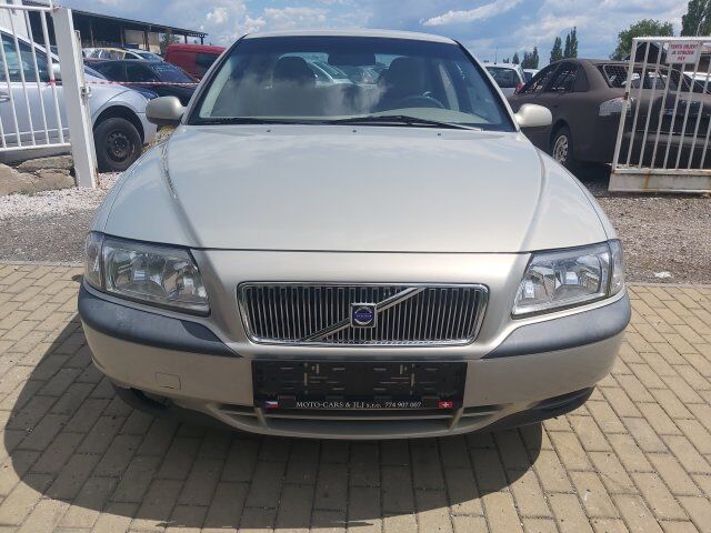 Volvo S80