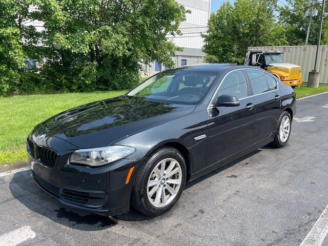 BMW 528i