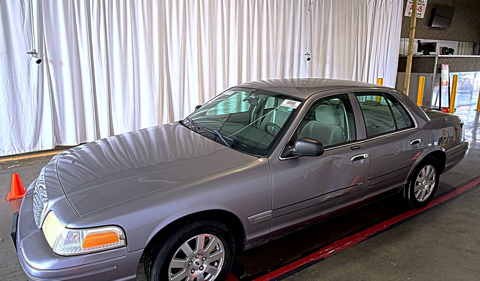 Ford Crown Victoria