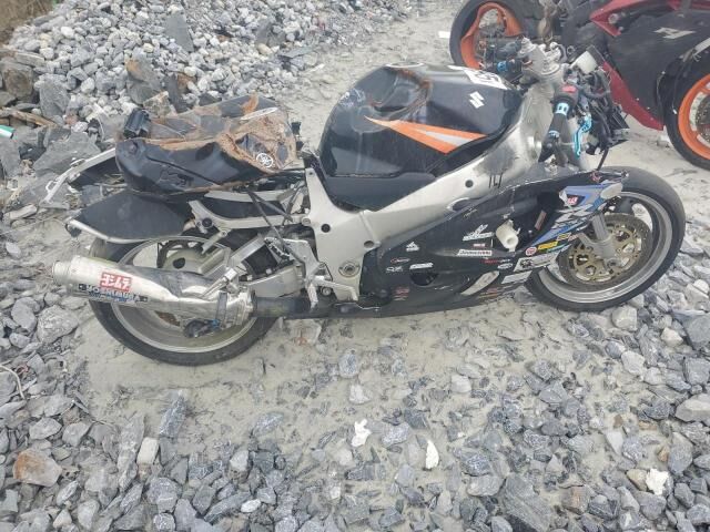 Suzuki GSX-R750