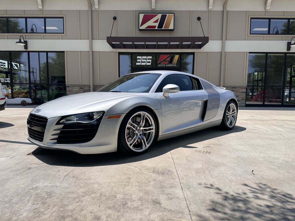 Audi R8