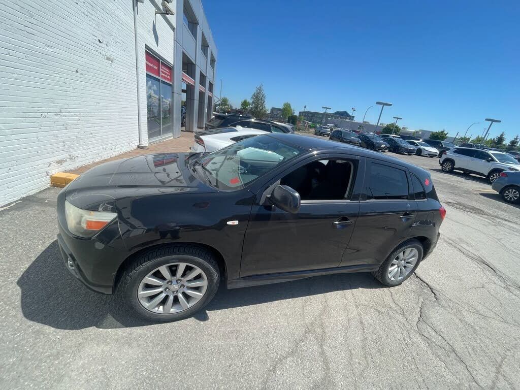 Mitsubishi RVR
