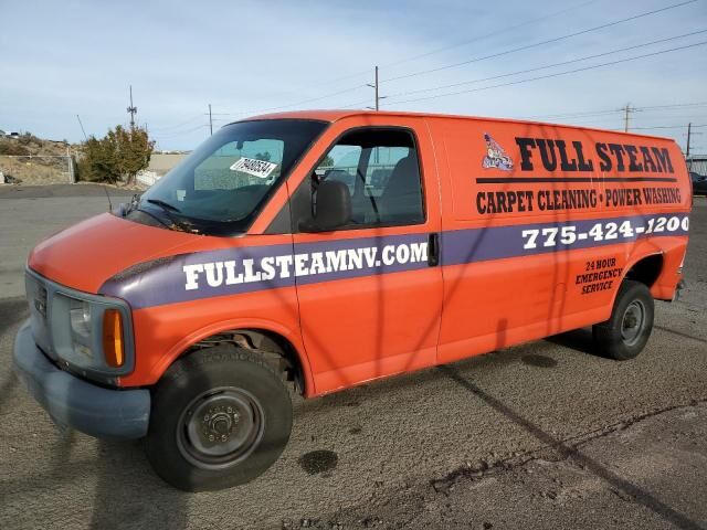GMC Savana