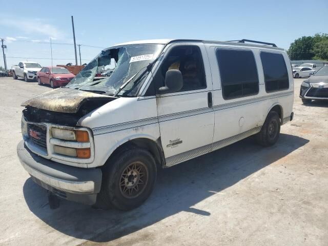 GMC Savana
