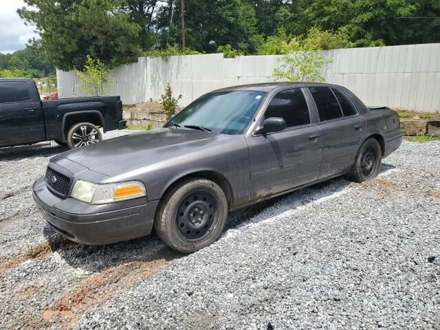 Ford Crown Victoria