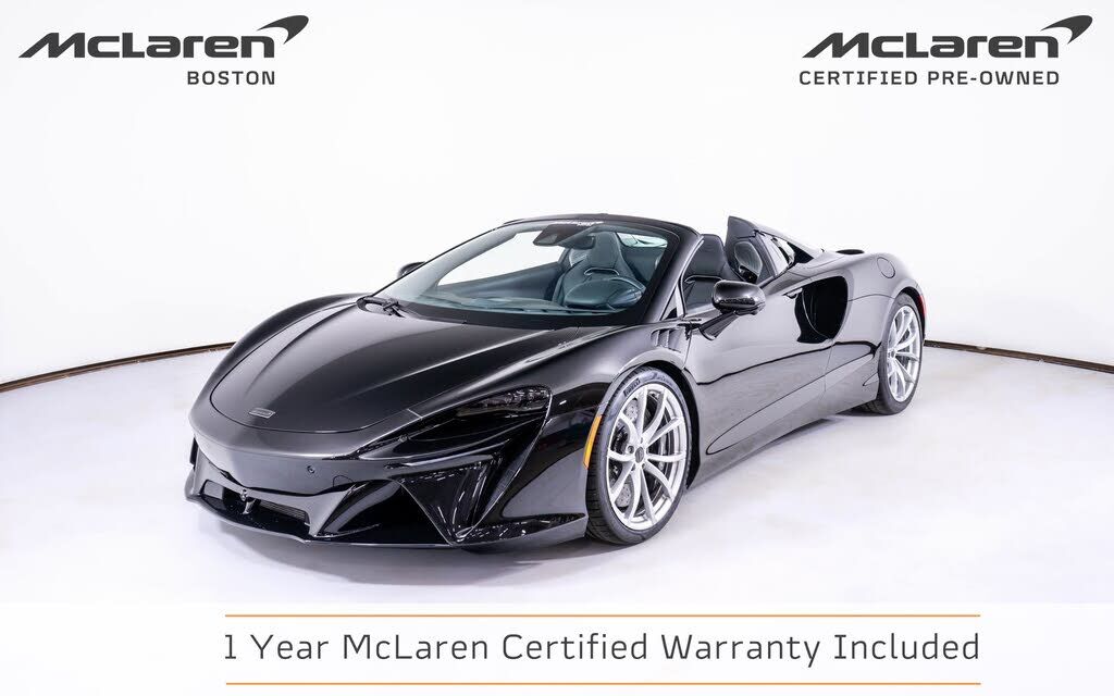 2025 MCLAREN ARTURA