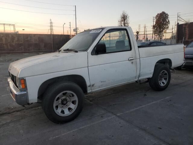 Nissan Pickup