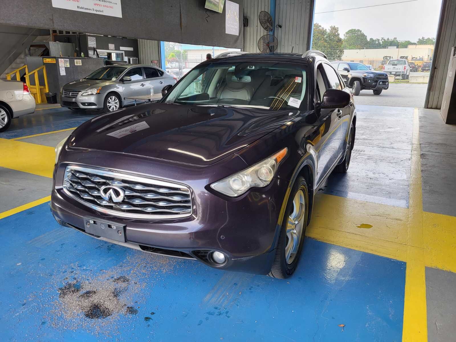 Infiniti FX35