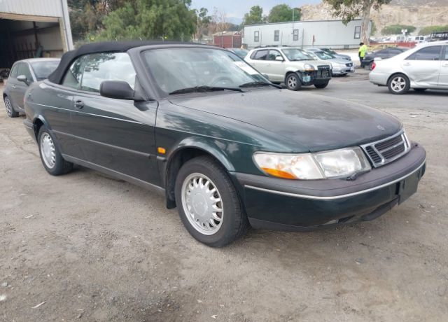 Saab 900