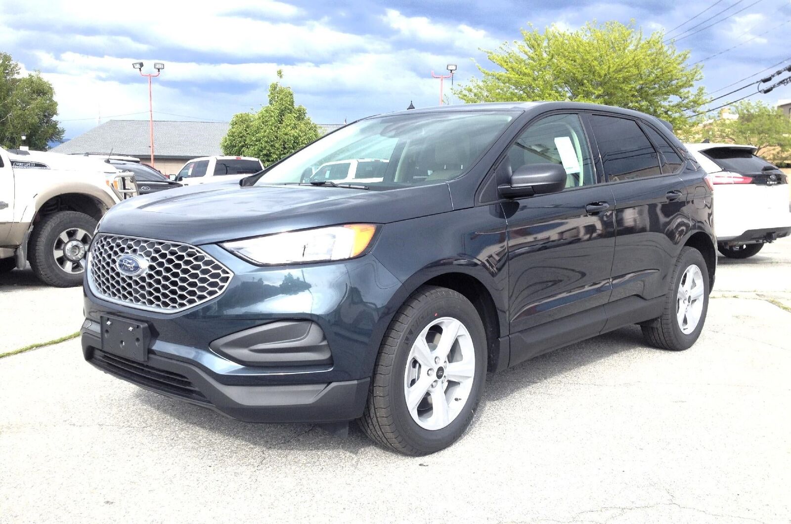 2024 FORD Edge