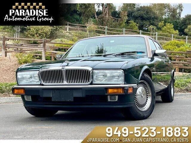 Jaguar XJ6