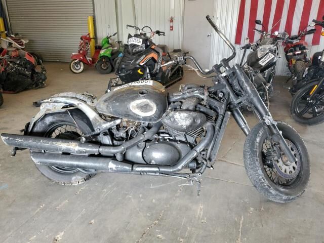 Suzuki VL800K