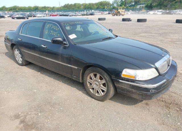 Lincoln Town Car