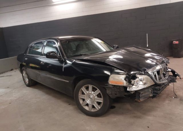 Lincoln Town Car