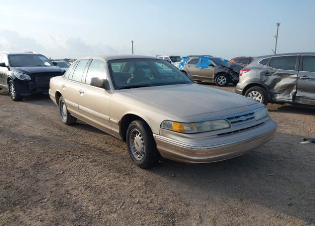 Ford Crown Victoria