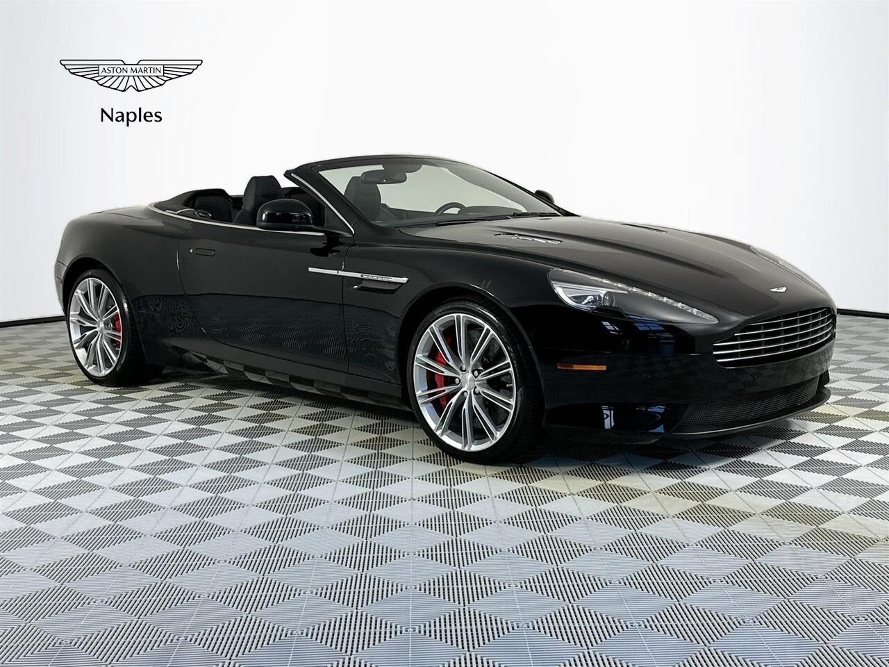 Aston Martin Virage