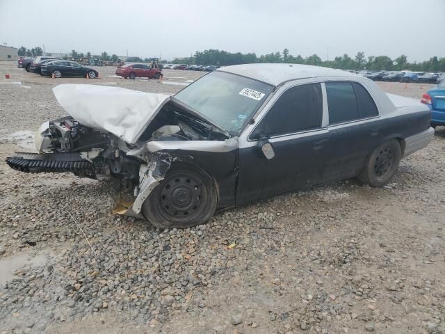 Ford Crown Victoria