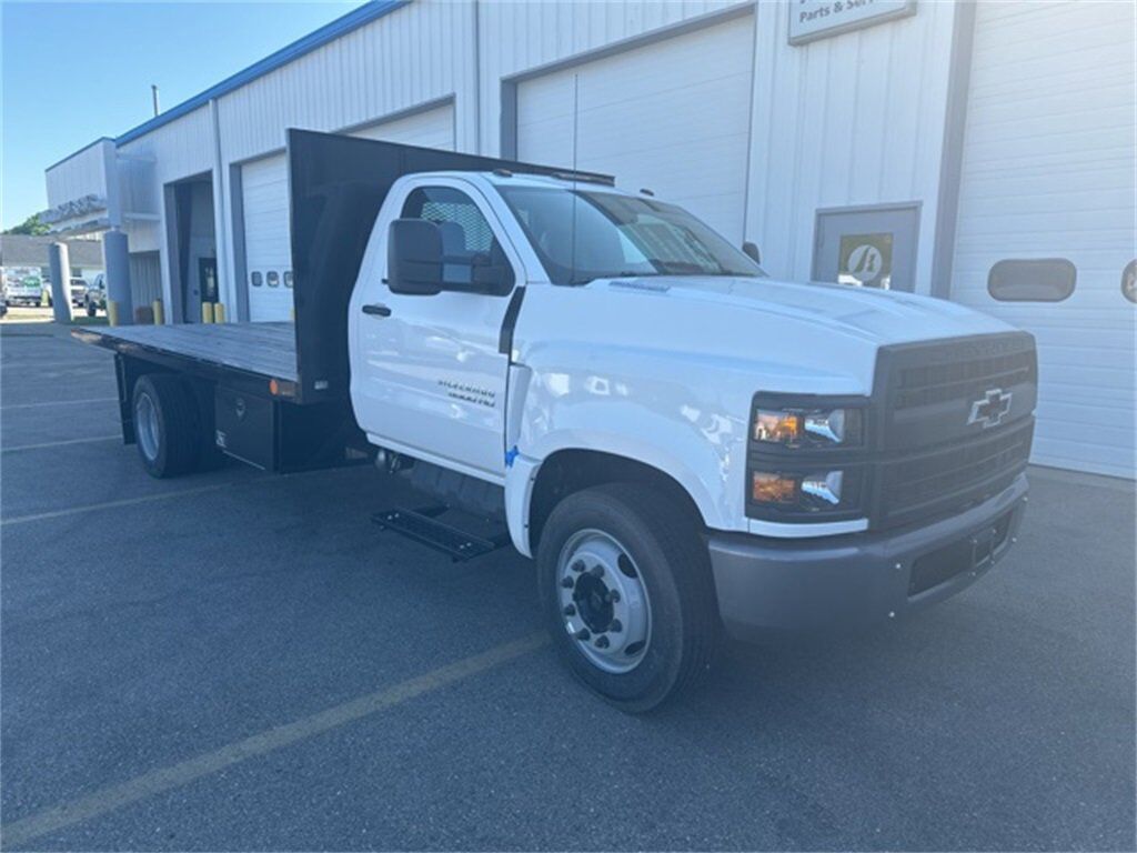 2024 GMC Silverado Medium Duty