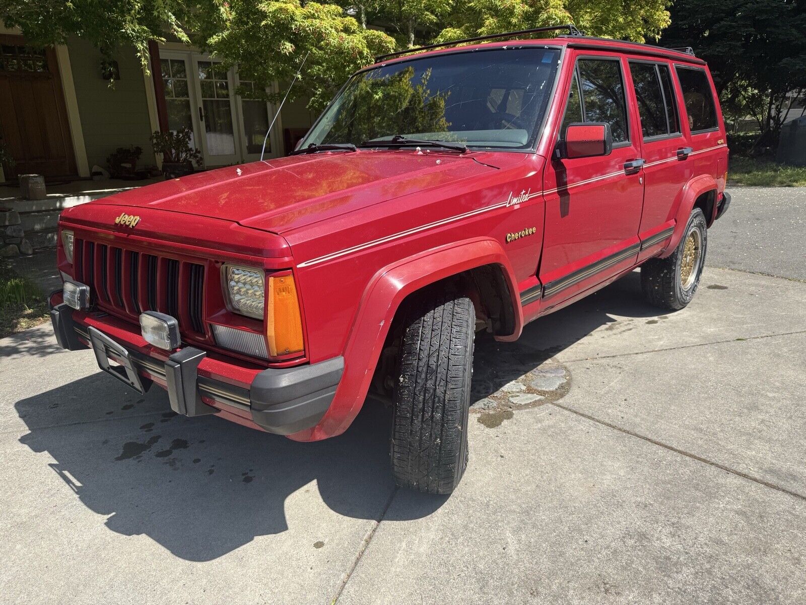 Jeep Cherokee