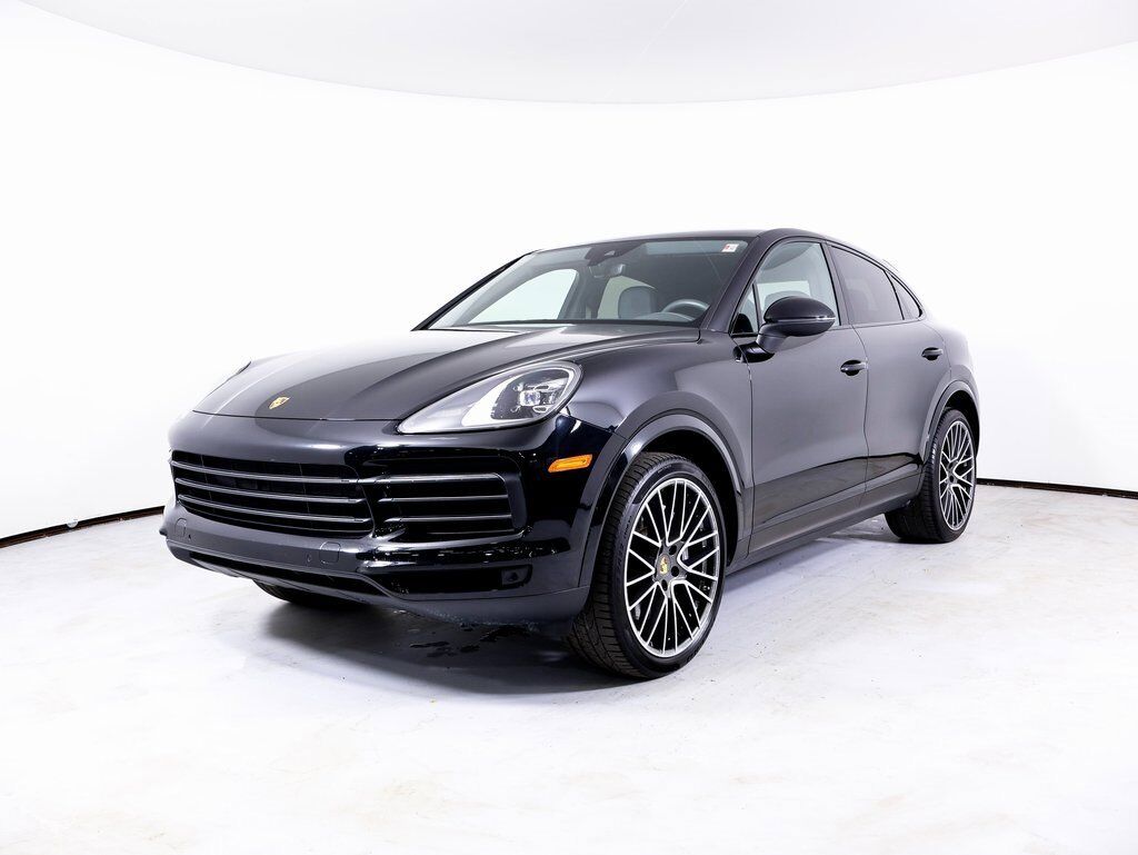 2023 PORSCHE Cayenne