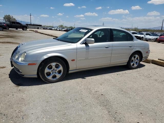 Jaguar S-Type