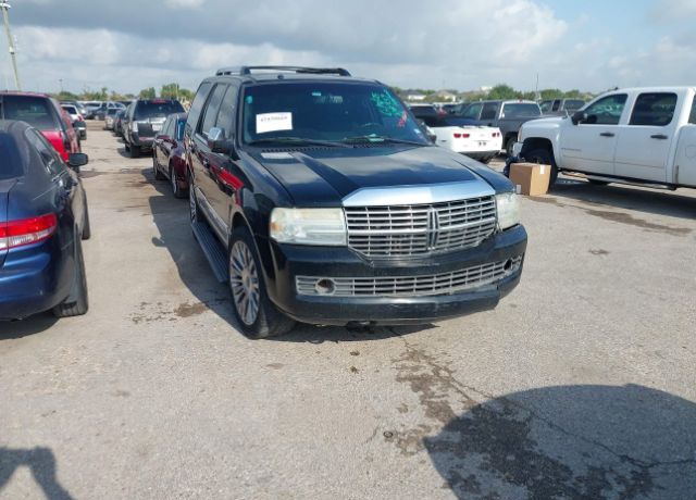 Lincoln Navigator