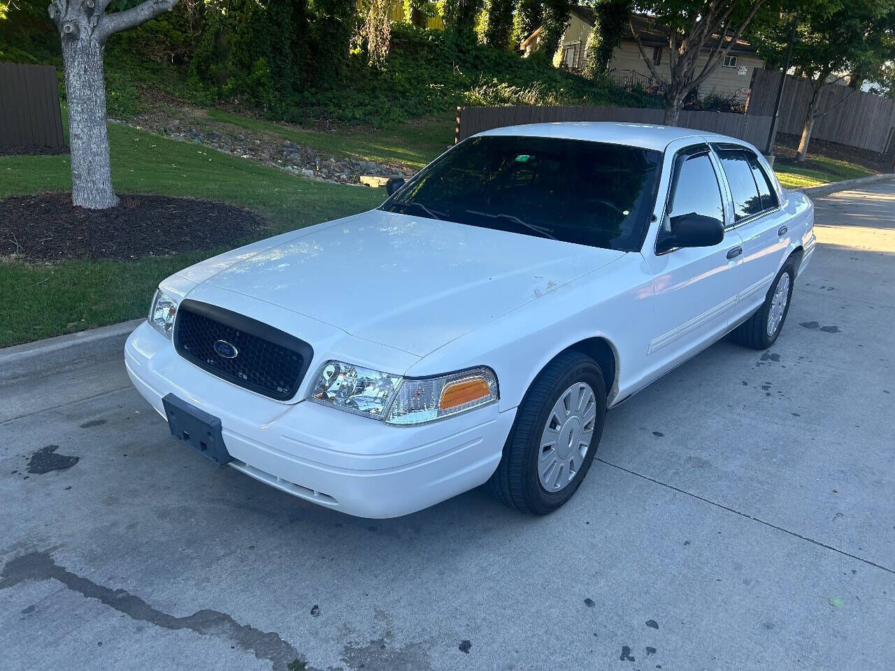 Ford Crown Victoria