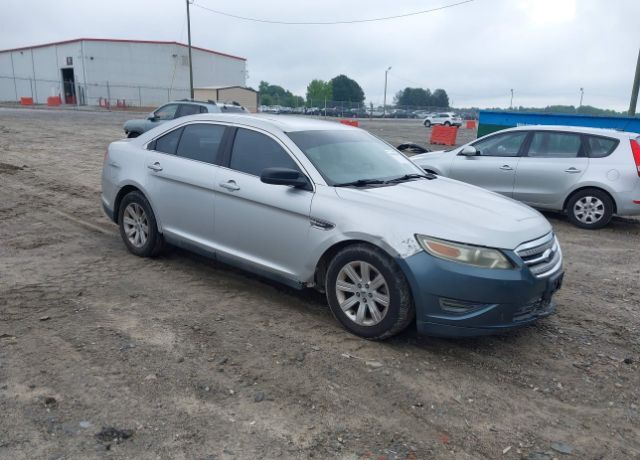 2010 FORD Taurus