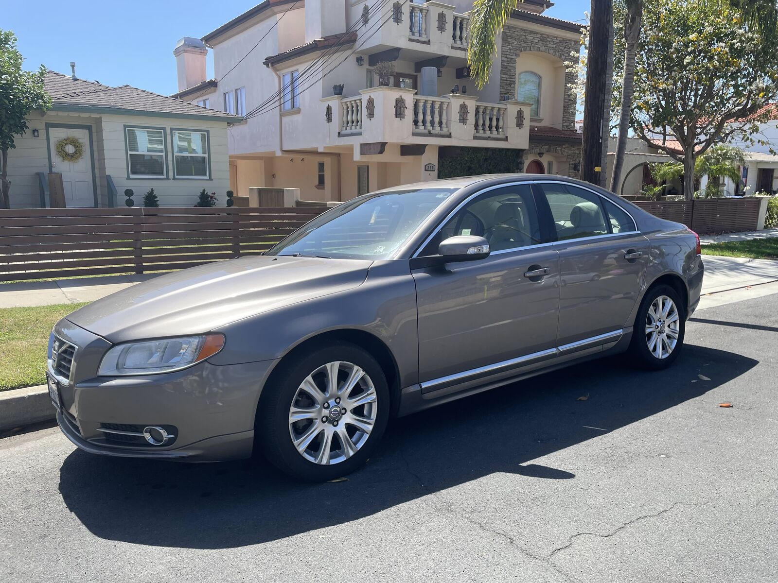 Volvo S80