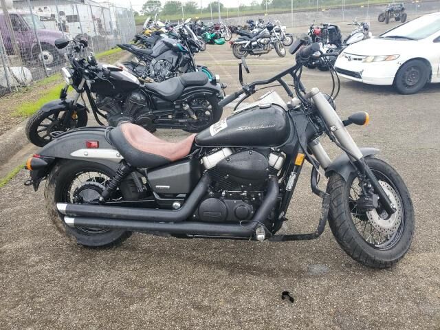 Honda VT750 (Shadow Phantom)