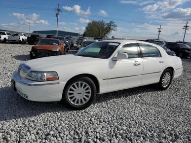 2005 LINCOLN Town Car - VIN Decoder