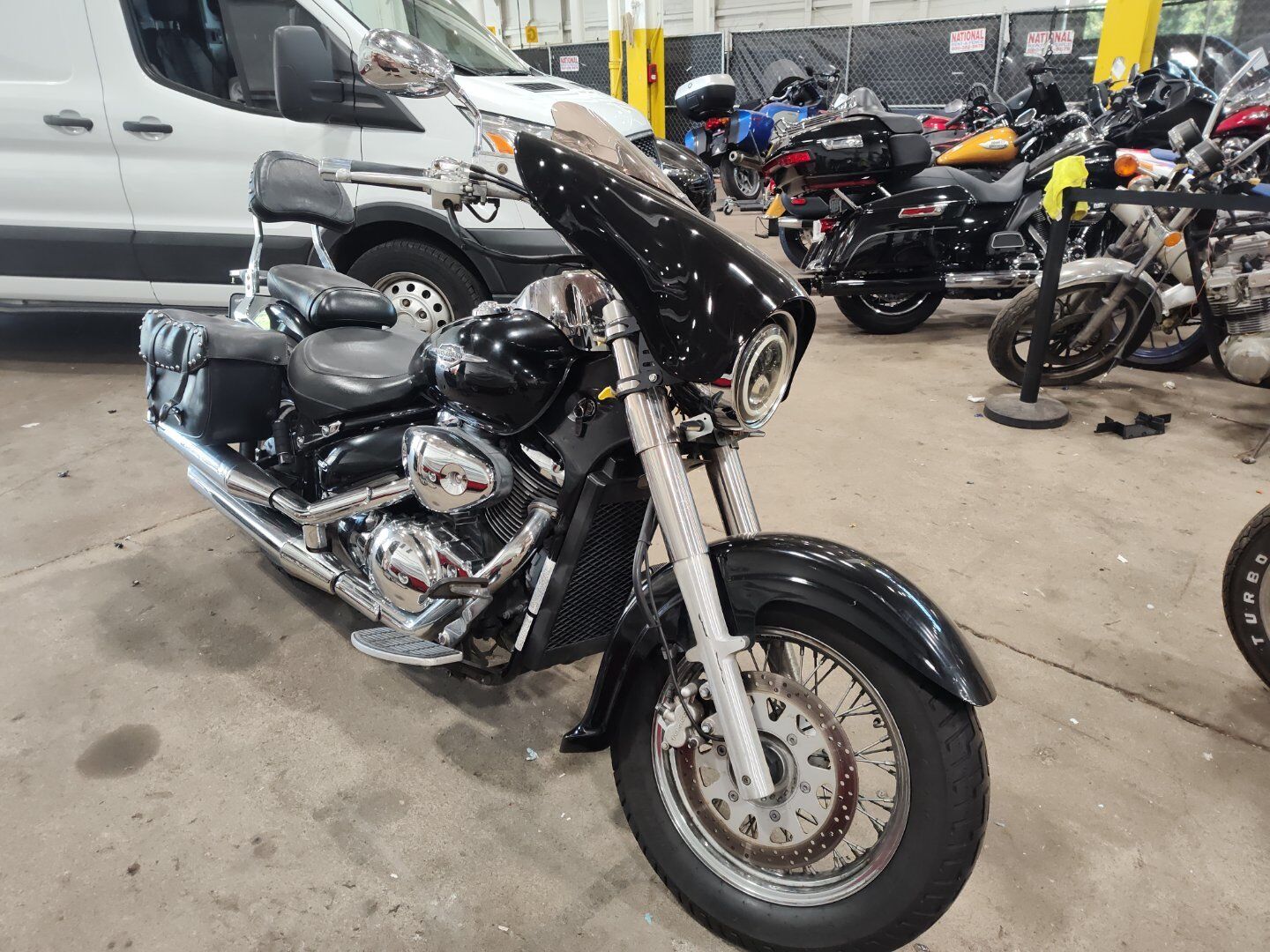 Suzuki VL800/VL800C/VL800T