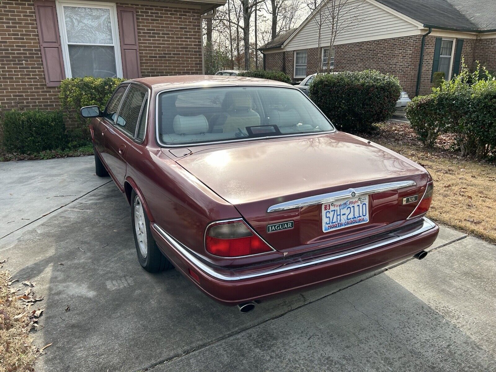 Jaguar XJ6