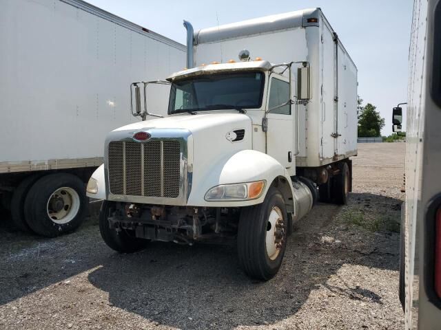 1984 PETERBILT 337