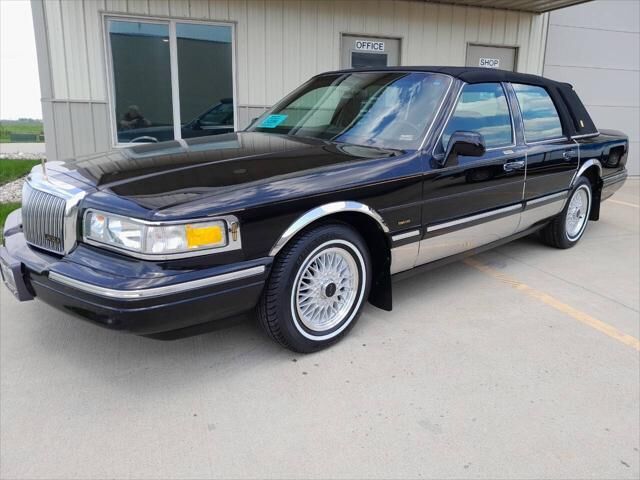 Lincoln Town Car